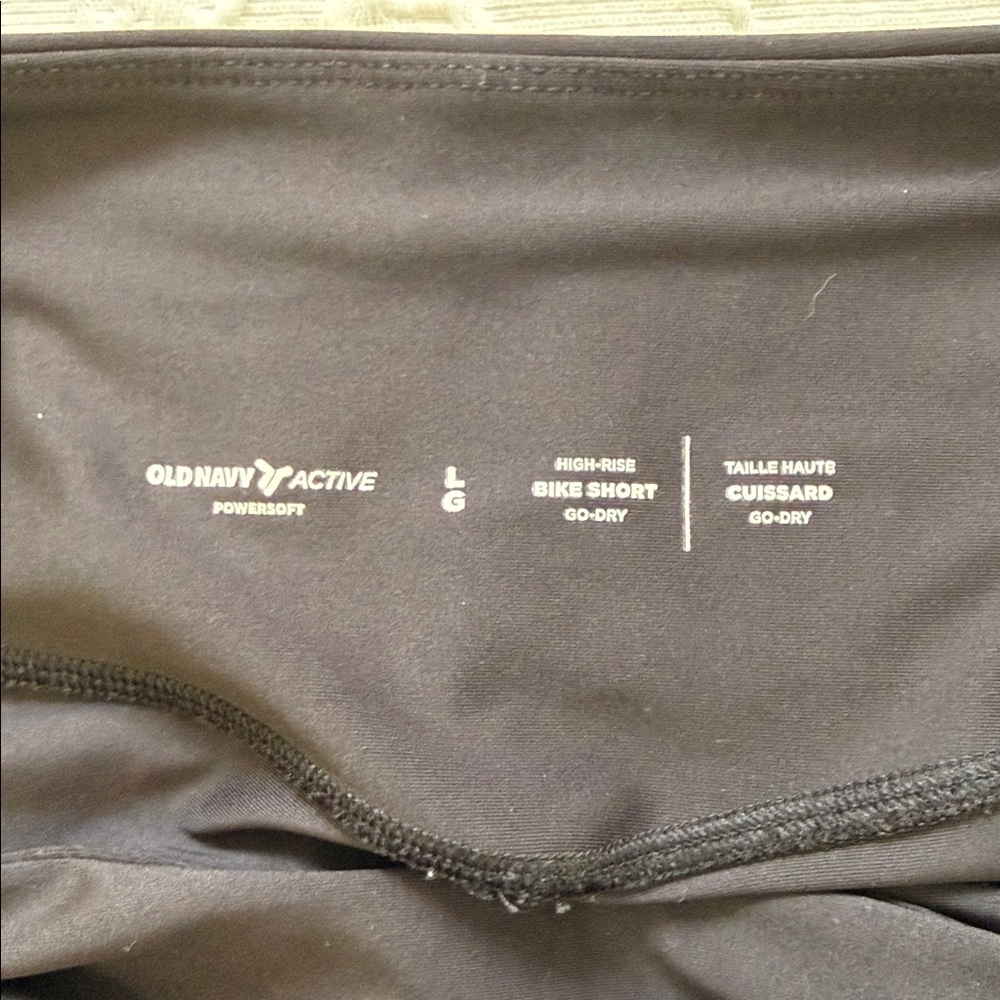 🌷2/15 Old Navy Active PowerSoft High Rise Bike Shorts Size Large - Picture 4 of 4
